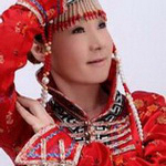 何乌兰