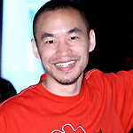 黄立成