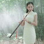 纪绮昭