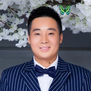 李晨