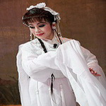 李静芳
