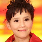 李明依