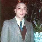 裘少戎