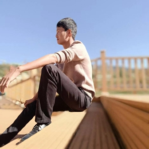 杨斌