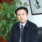 易秀成