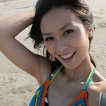 张纹嘉