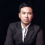 李政飞