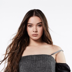 Hailee Steinfeld