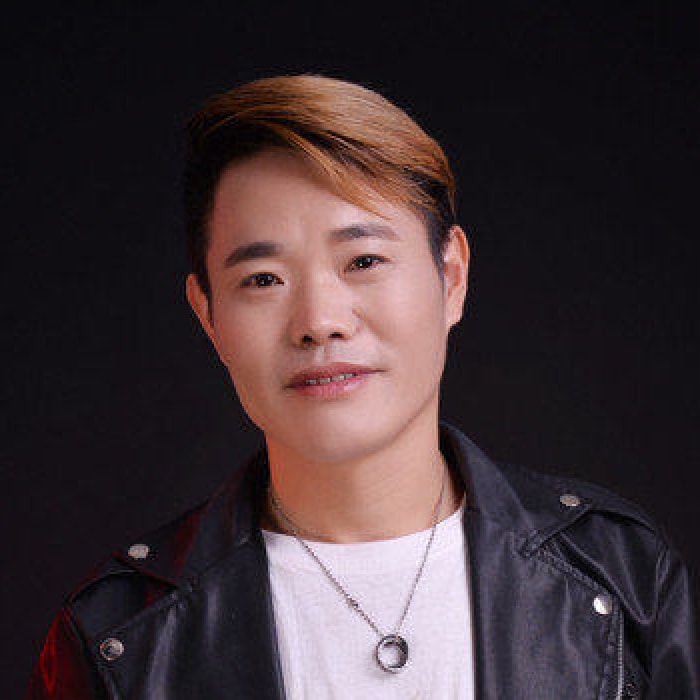 周裔平