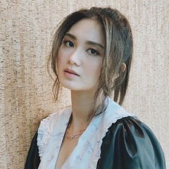 黄妍