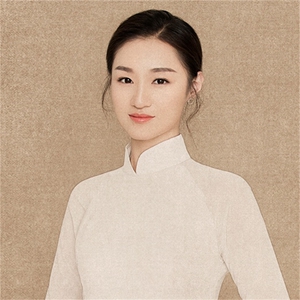 李佳忆