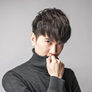 熊伟