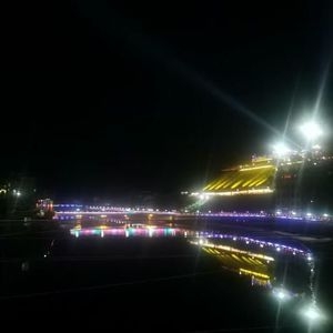 黄艳