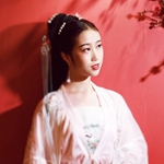 吴怡霏