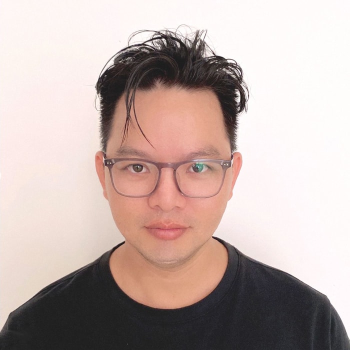 何深彰
