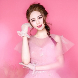 杨粤莎