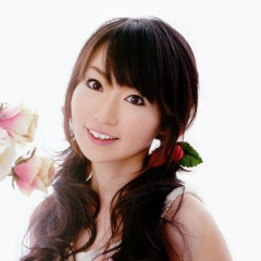 水樹奈々