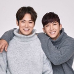 플라이 투 더 스카이