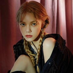 신지민