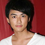 양준일